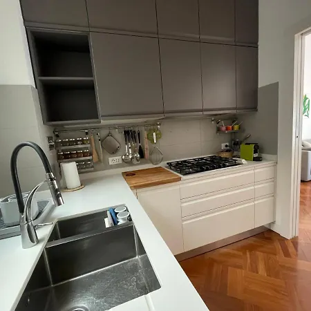 Apartment Sterlizia House Rome